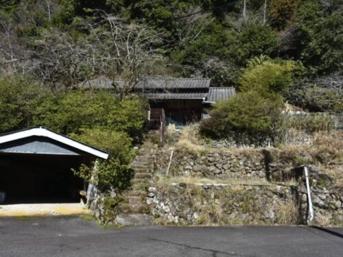 ＜下田市宇土金＞古屋付き売地 広い畑と車庫付きの田舎物件【中古・戸建】